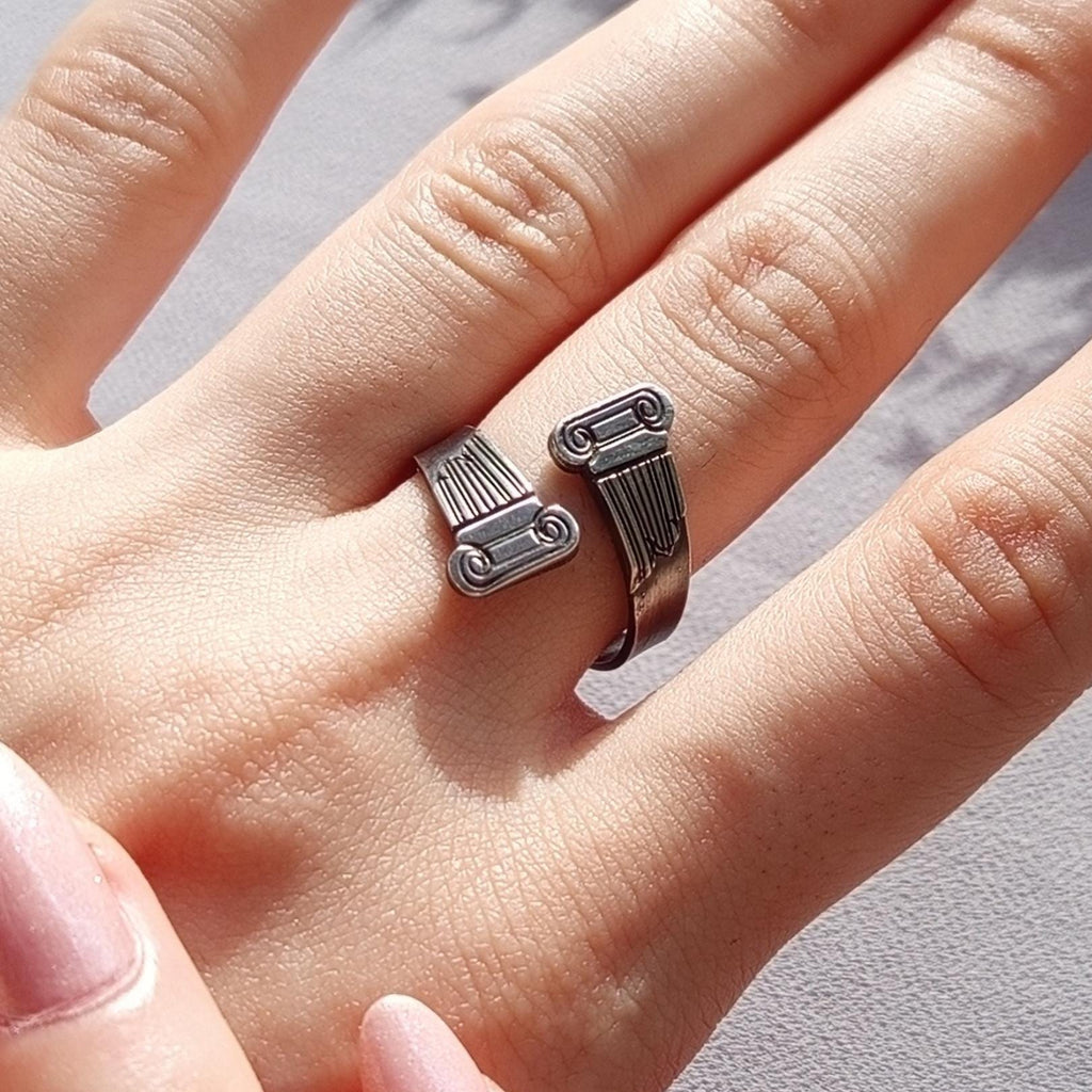 Sterling Silver Ionic Column Ring – Ancient Greek Architecture Jewelry
