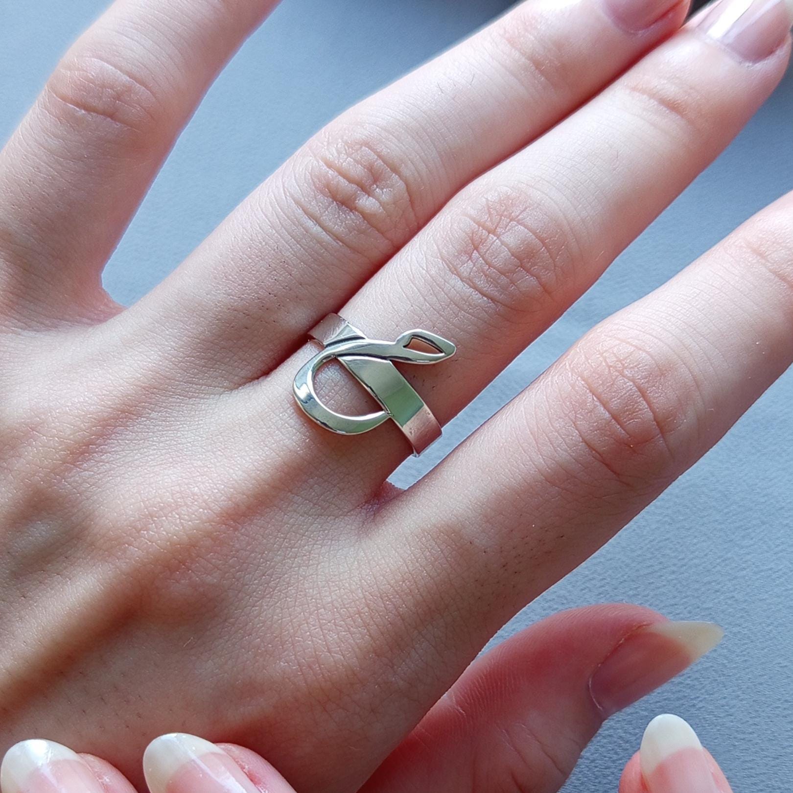 Sterling Silver Arabic Initial Ring: Minimalist Calligraphy Jewelry