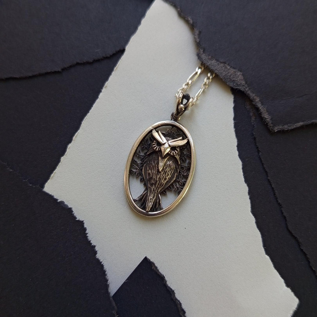 Unisex Owl Pendant Necklace – Protection Symbol Jewelry