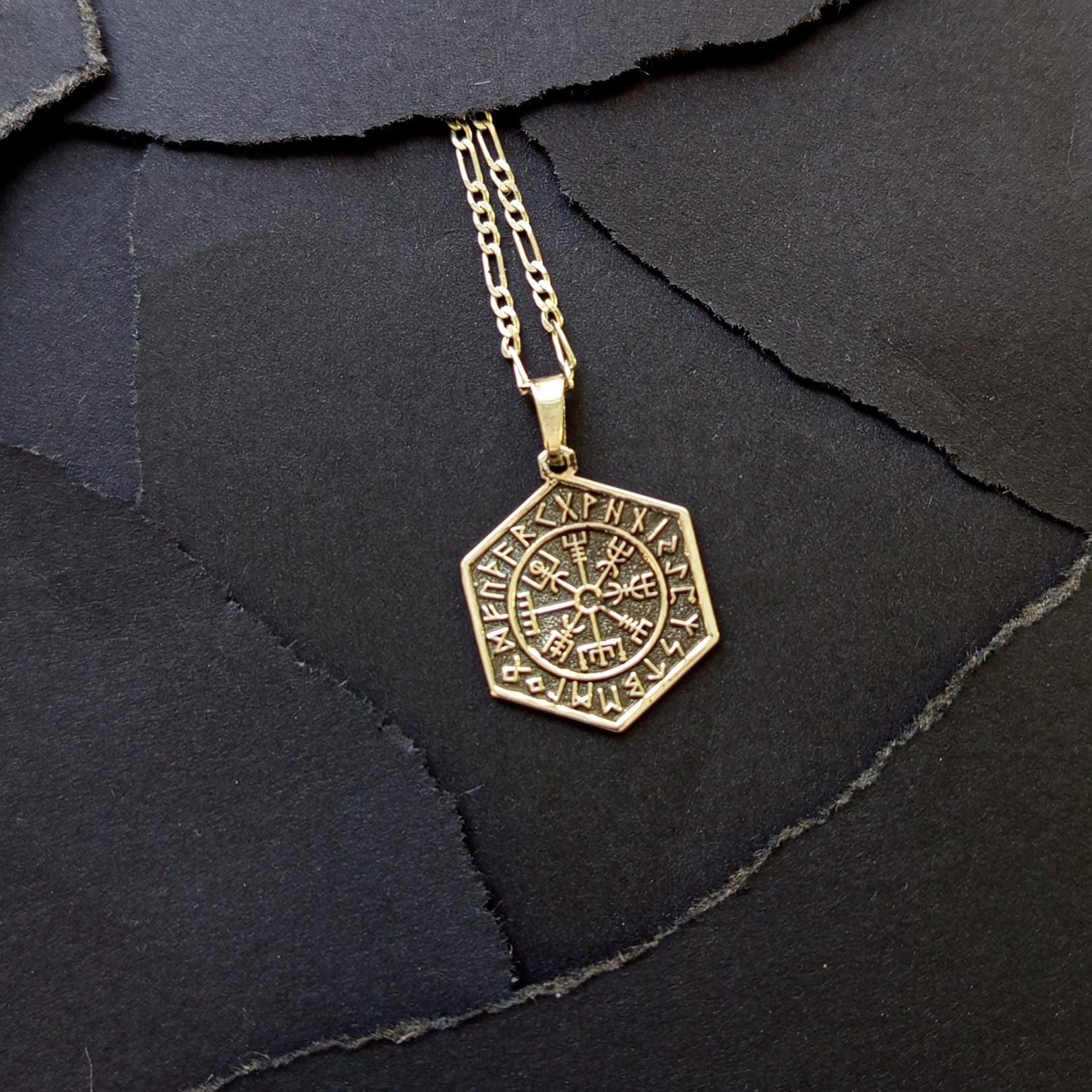Unisex Viking Compass Vegvísir Necklace – Nordic Rune Pendant