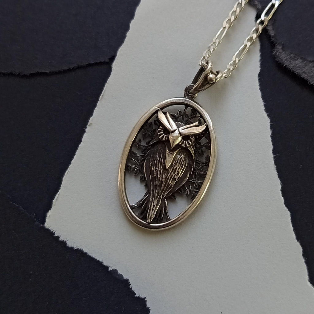 Unisex Owl Pendant Necklace – Protection Symbol Jewelry