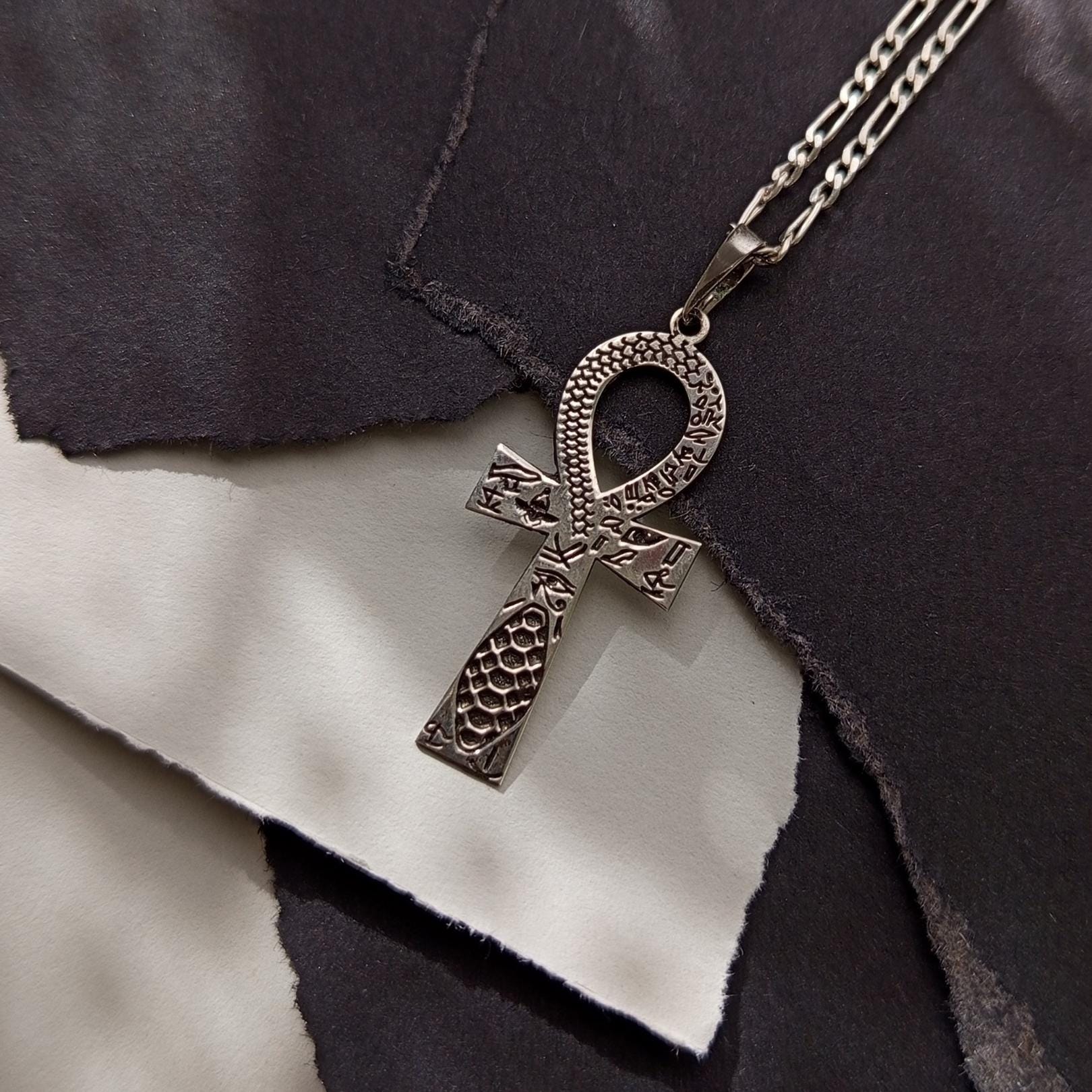Unisex Ankh Cross Necklace – Egyptian Symbol Pendant