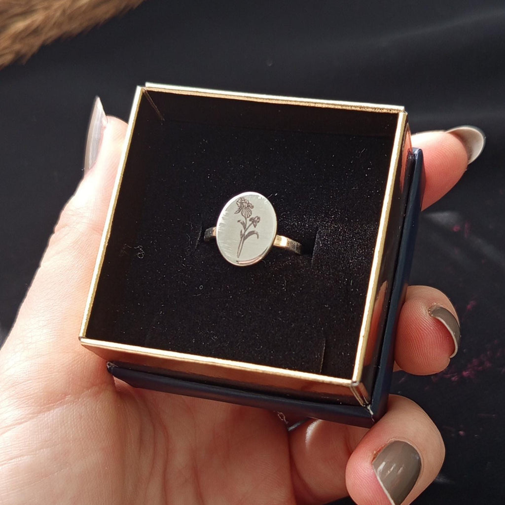 Personalized Sterling Silver Birth Flower Signet Ring - Floral Engraved