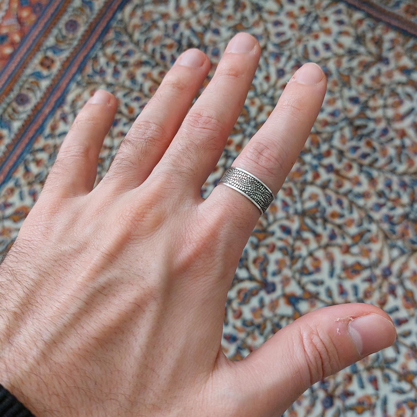 Sterling Silver Snake Skin Ring – Unisex Textured Band, Minimalist Serpent Pattern Ring