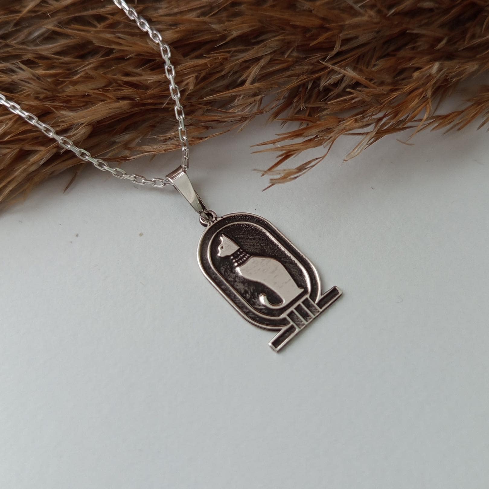 Vintage Ancient Egyptian Cat Pendant Necklace – 925 Sterling Silver Bastet-Inspired Design