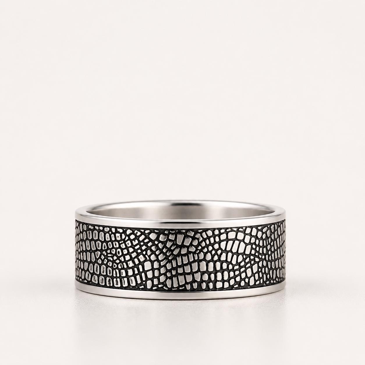 Sterling Silver Snake Skin Ring – Unisex Textured Band, Minimalist Serpent Pattern Ring